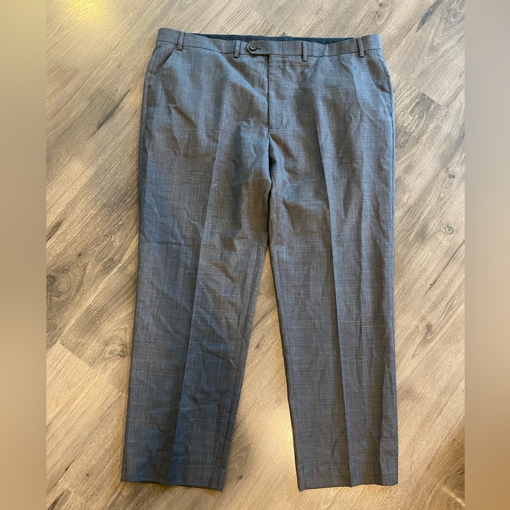 Lauren Ralph Lauren Mens Dress Pants. Size 42/32.